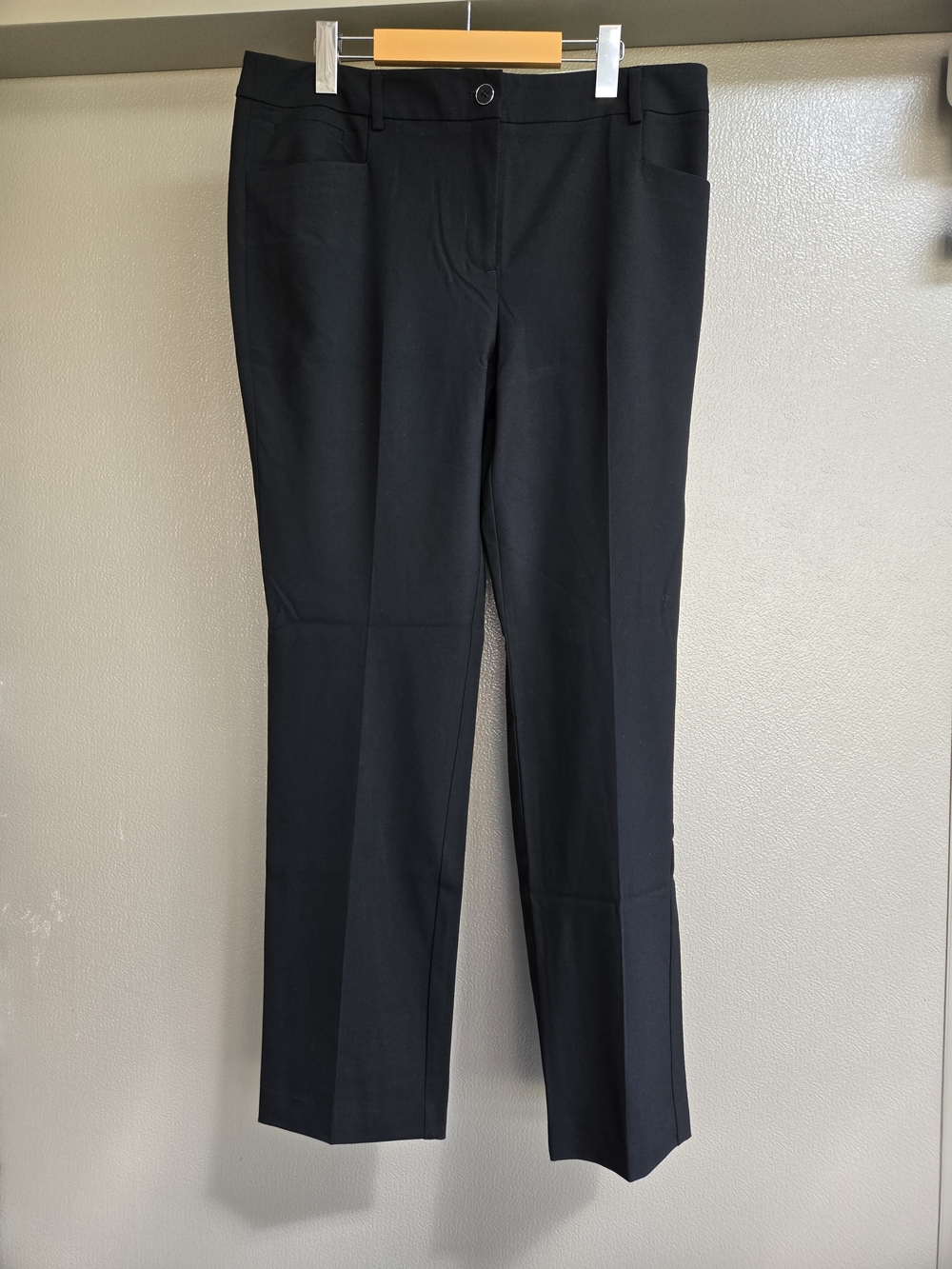 Laura Petite Women's Black Dress Pants